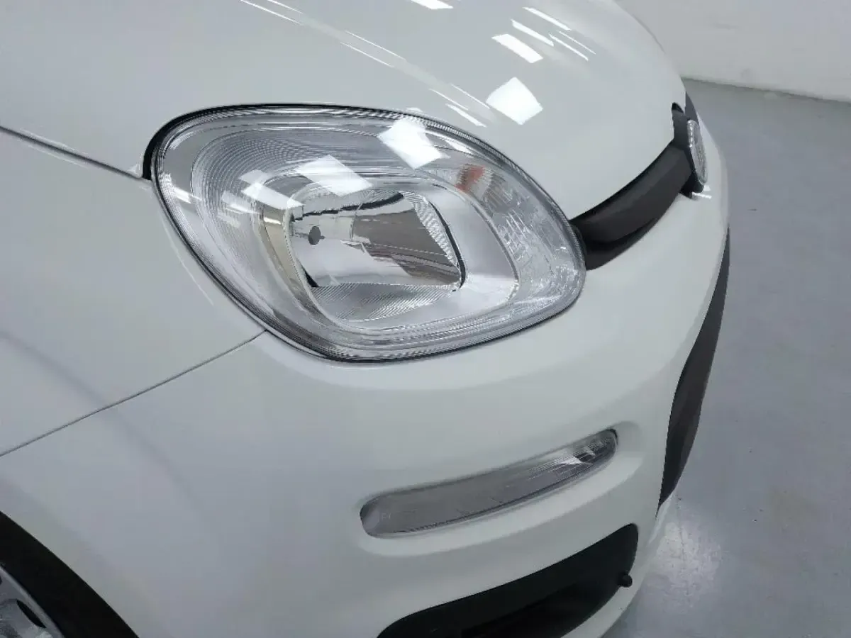 Nuova Fiat Panda Icon 70 CV (51 kW) 2025 Bianco Utilitaria