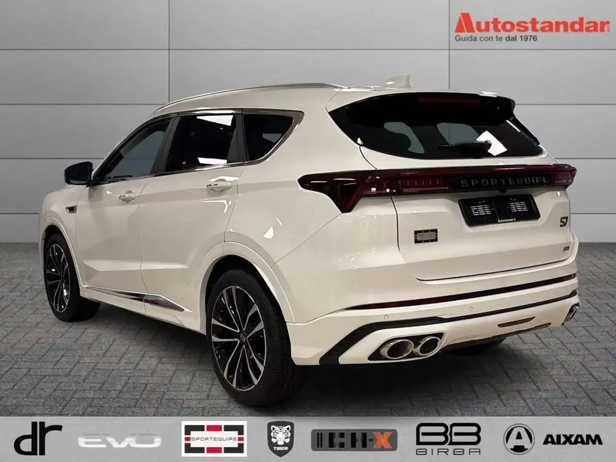 Nuova Sportequipe S7 156 CV (114 kW) 2026 Other SUV
