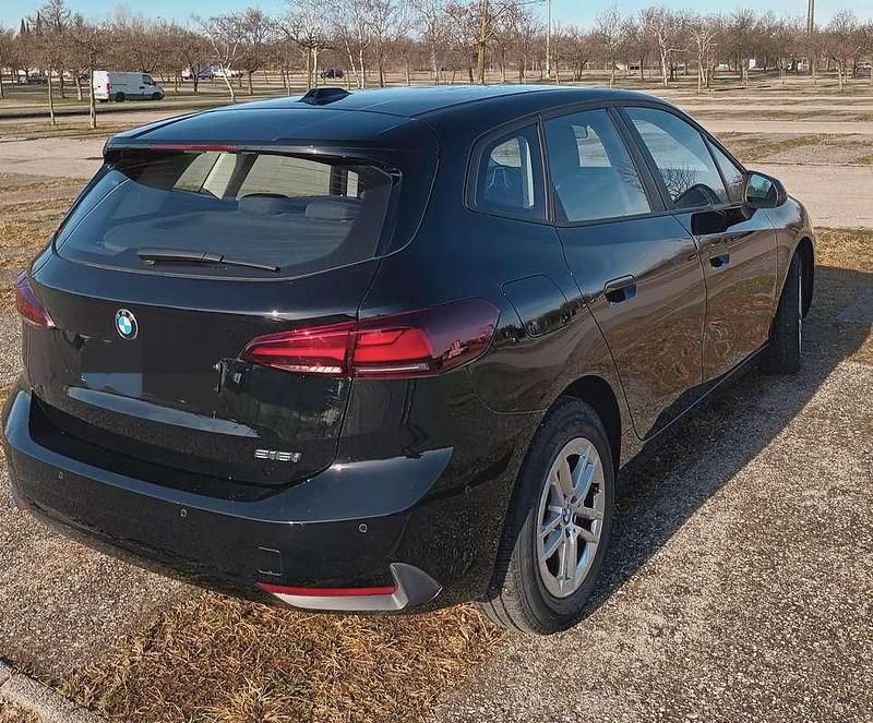 Usata BMW 216 Active Tourer 122 CV (89 kW) 2024 Nero Monovolume