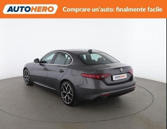 Usata Alfa Romeo Giulia Executive 160 CV (117 kW) 2020 Grigio Berlina