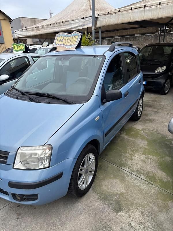 Usata Fiat Panda Dynamic 60 CV (44 kW) 2006 Blu Utilitaria