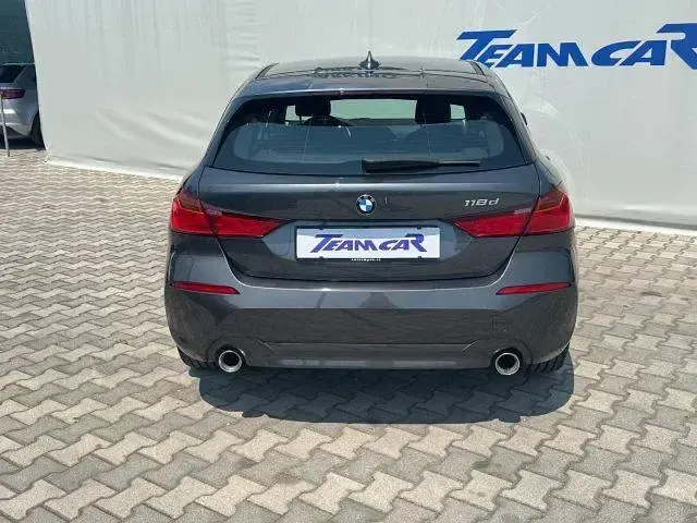 Usata BMW 118 Efficient Dynamics 150 CV (110 kW) 2019 Grigio scuro Utilitaria