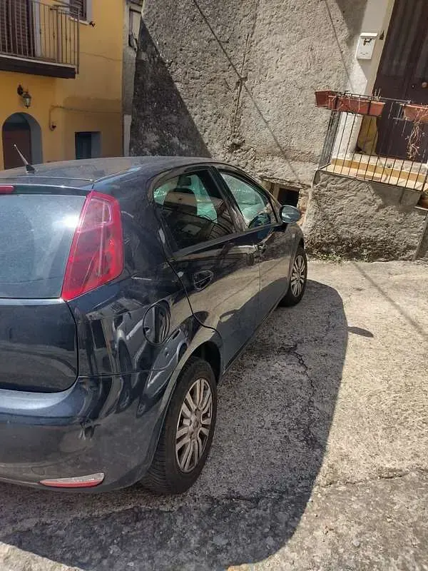 Usata Fiat Grande Punto 90 CV (66 kW) 2017 Utilitaria