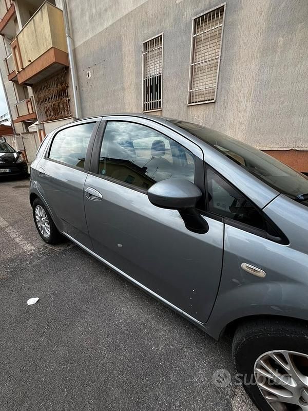 Usata Fiat Punto Evo 75 CV (55 kW) 2011 Utilitaria