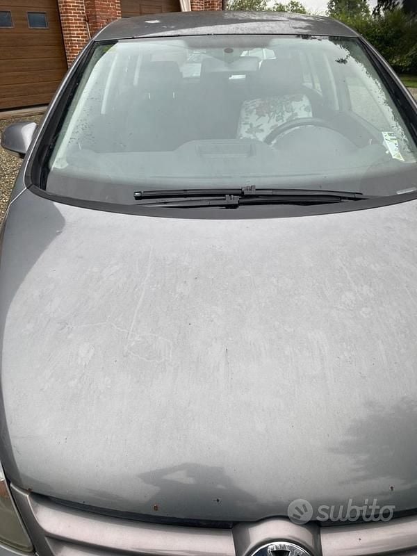 Usata VW Golf Plus Cross 101 CV (74 kW) 2005 Grigio Berlina