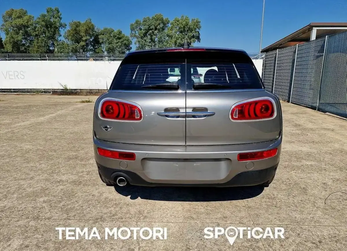 Usata Mini Cooper D 150 CV (110 kW) 2016 Grigio Utilitaria