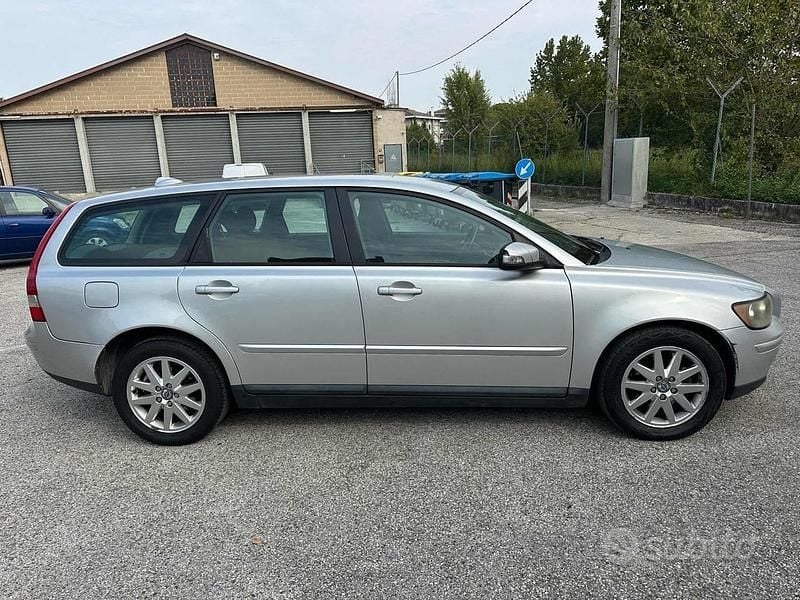 Usata Volvo V50 Summum 108 CV (79 kW) 2007 Grigio Station wagon