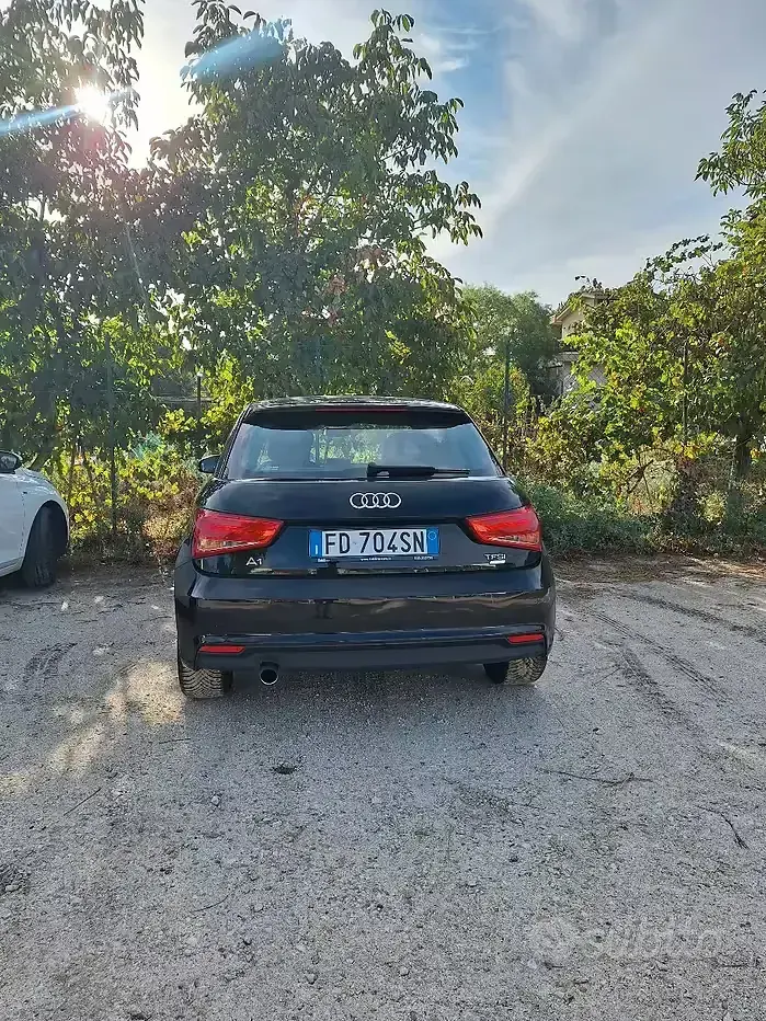 Usata Audi A1 82 CV (60 kW) 2016 Nero Utilitaria