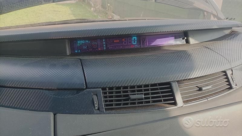 Usata Renault Espace Initiale 150 CV (110 kW) 2004 Grigio Berlina