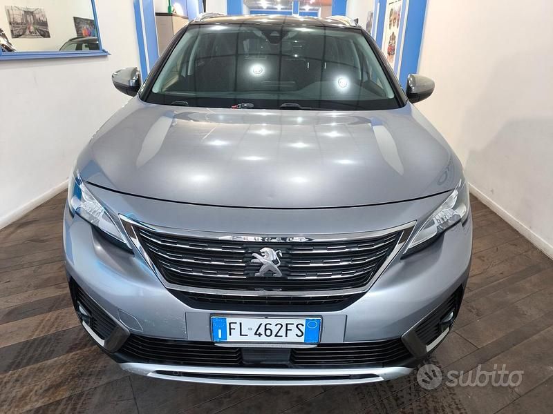 Usata Peugeot 5008 Crossway 120 CV (88 kW) 2018 Grigio SUV