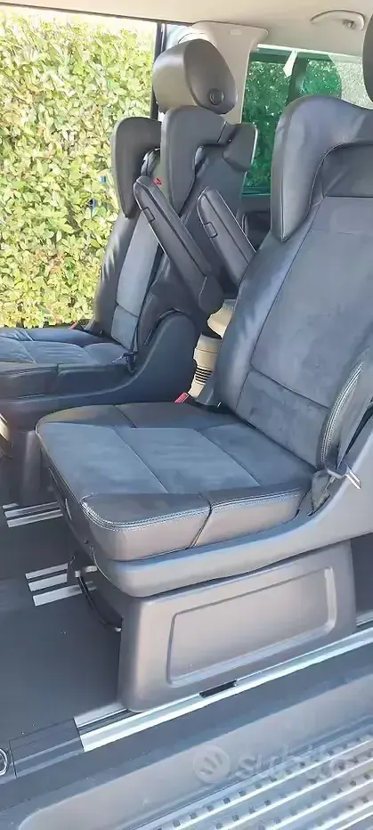 Usata VW Multivan Highline 174 CV (127 kW) 2009 Grigio Monovolume