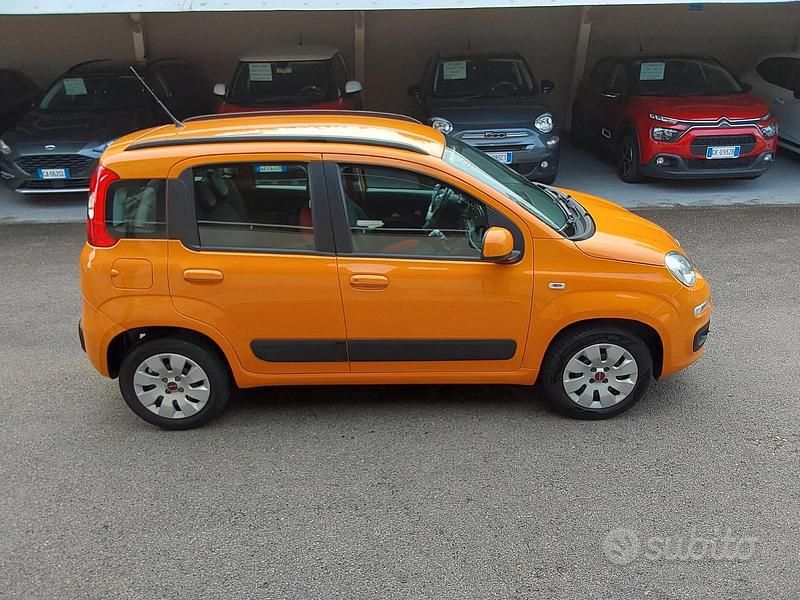 Usata Fiat Panda Easy 69 CV (50 kW) 2018 Arancione Utilitaria