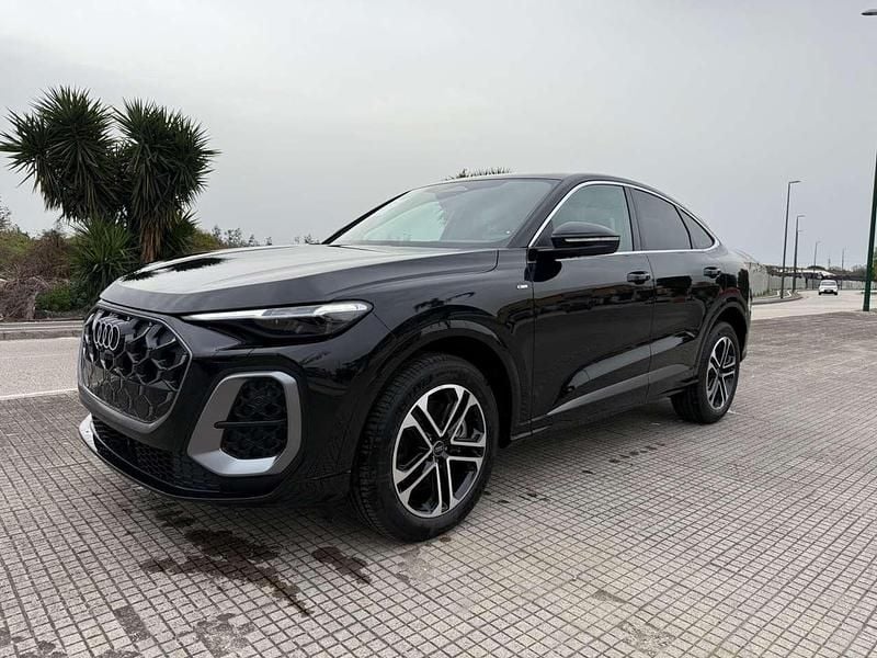 Nuova Audi Q5 S-Line 204 CV (150 kW) 2026 Nero SUV