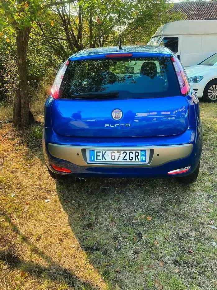 Usata Fiat Punto 2011 Bluazzurro Utilitaria