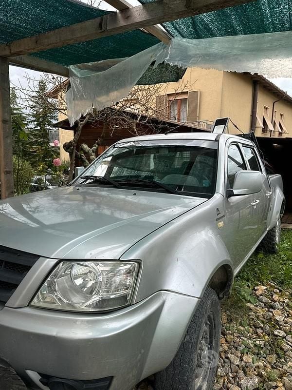 Usata Tata Xenon 140 CV (102 kW) 2008 Grigio Pick-up