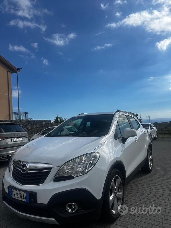 Bianco Usata 2014 Opel Mokka Cosmo SUV | 7900 € (Buon prezzo) - Immagine 1/4