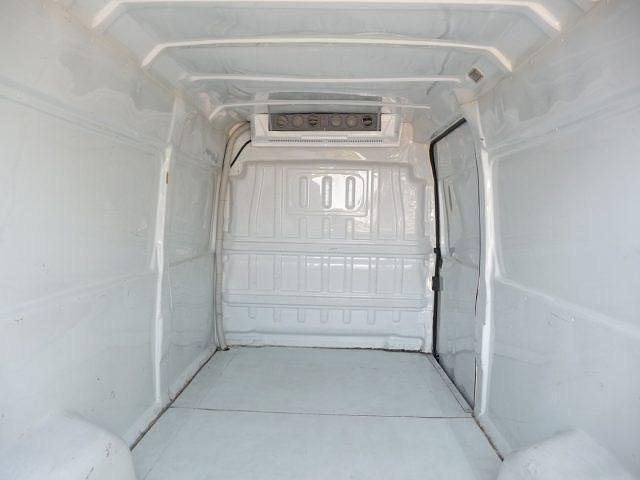 Usata Fiat Ducato 140 CV (102 kW) 2020 Bianco pastello Furgone