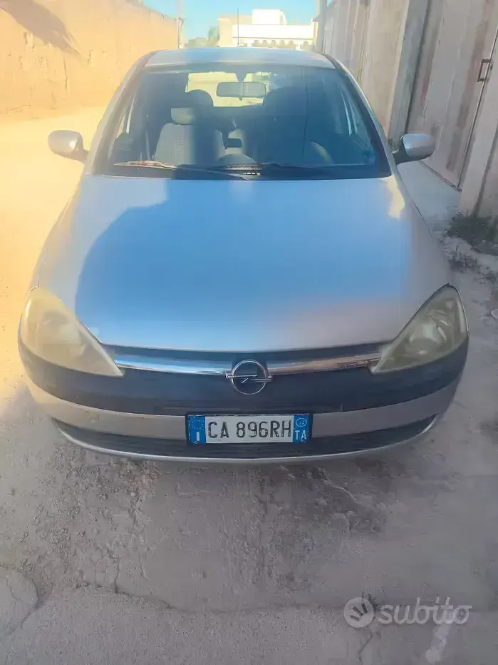 Usata Opel Corsa 75 CV (55 kW) 2002 Grigio Utilitaria