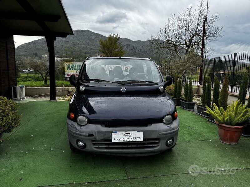 Usata Fiat Multipla 110 CV (80 kW) 2002 Blu Monovolume