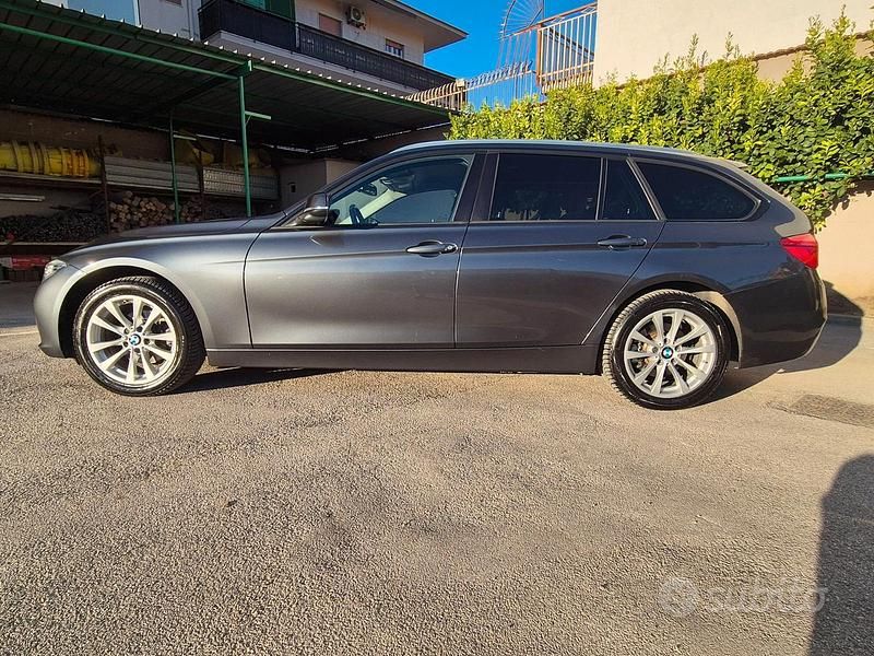 Usata 2019 BMW 318 Station wagon | 16.800 € (Ottimo prezzo) - Immagine 1/4