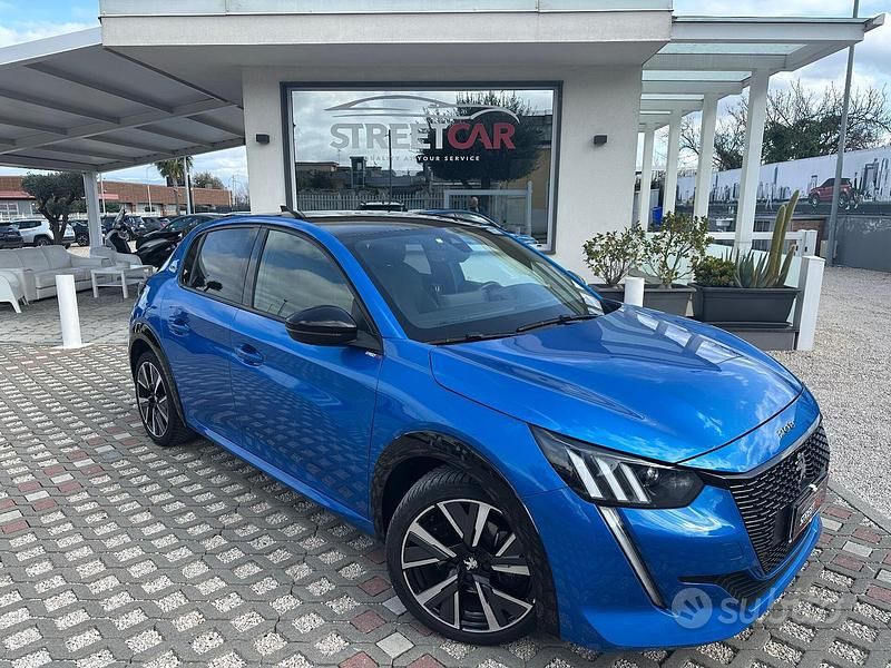 Usata Peugeot 208 GT 101 CV (74 kW) 2021 Blu Utilitaria
