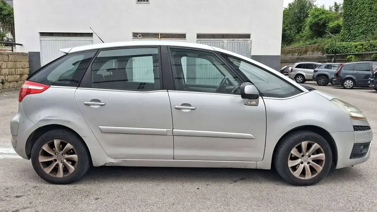 Usata Citroën C4 Picasso Style 120 CV (88 kW) 2009 Grigio Monovolume