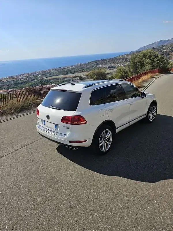 Usata VW Touareg 204 CV (150 kW) 2014 Bianco SUV
