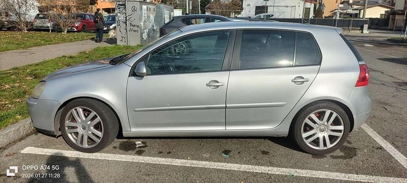 Usata VW Golf IV Comfortline 140 CV (102 kW) 2005 Berlina