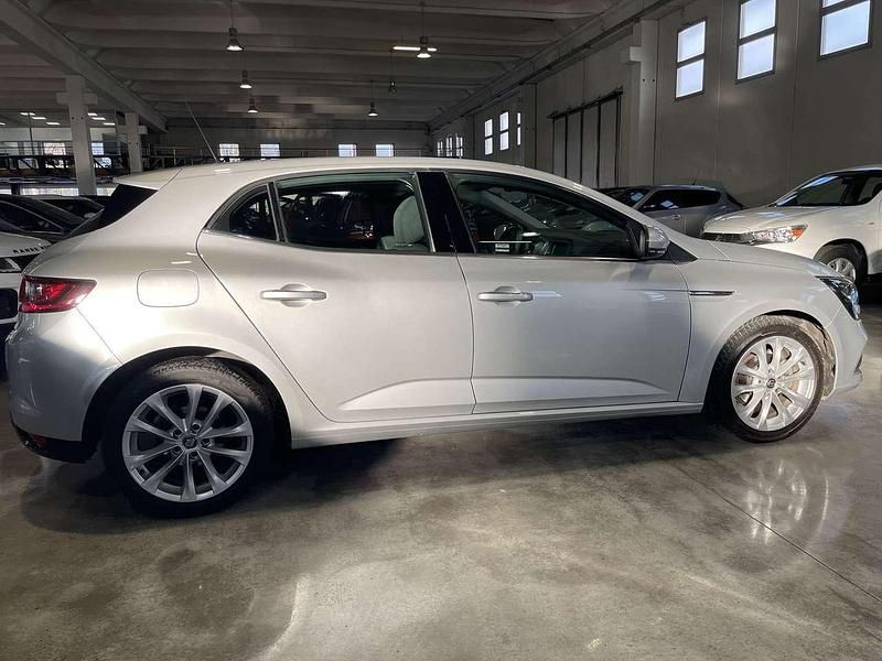 Usata Renault Mégane IV 132 CV (97 kW) 2018 Other Utilitaria