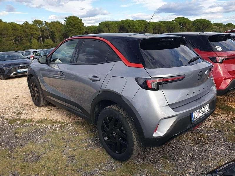 Usata Opel Mokka GS Line 131 CV (96 kW) 2023 Grigio SUV