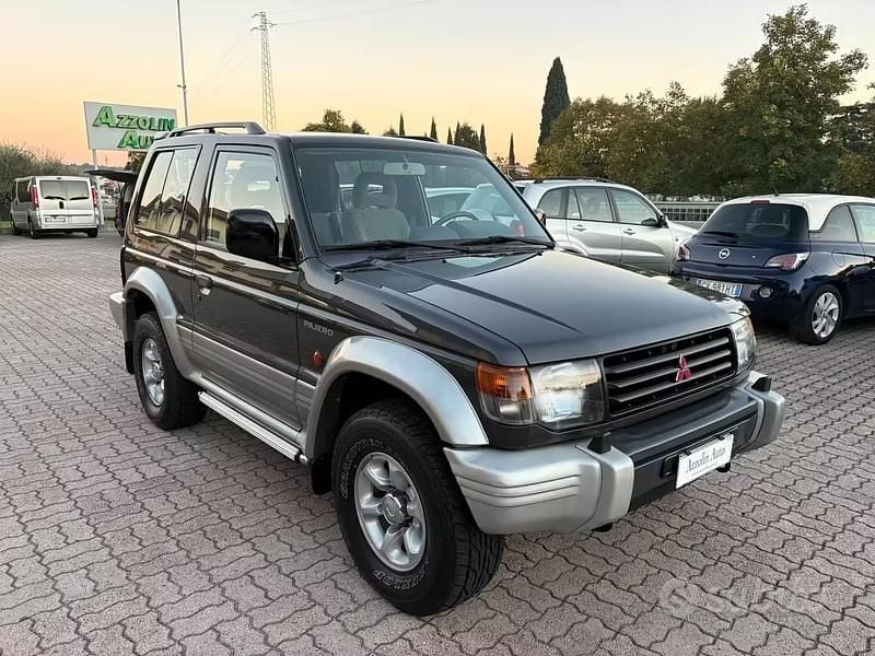 Usata Mitsubishi Pajero 100 CV (73 kW) 1996 SUV