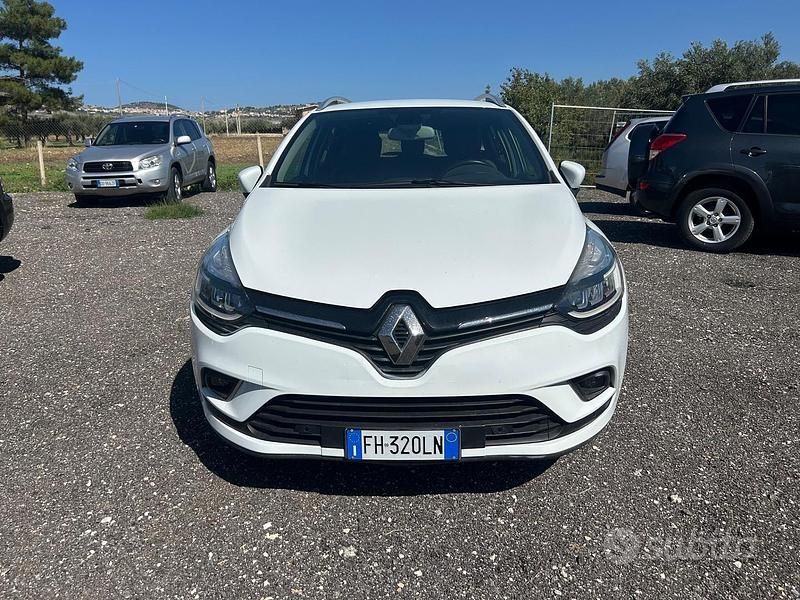 Usata Renault Clio IV Intens 90 CV (66 kW) 2017 Bianco Berlina