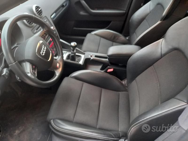 Usata Audi A3 S-Line 140 CV (102 kW) 2010 Bianco Berlina