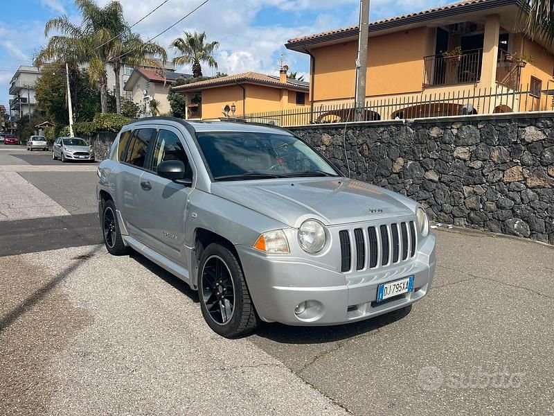 Usata Jeep Compass 140 CV (102 kW) 2007 SUV