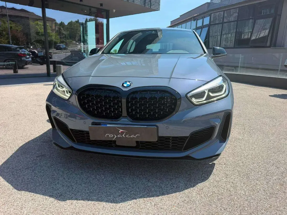 Usata BMW M135 M Sport 306 CV (225 kW) 2022 Grigio Utilitaria