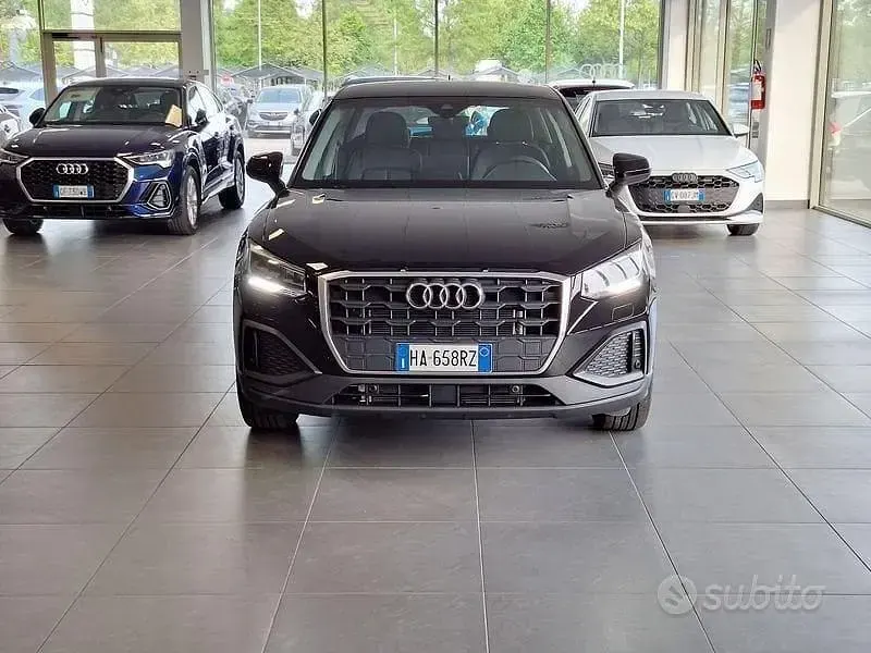 Neu Audi Q2 Business 150 PS (110 kW) 2025 Schwarz SUV