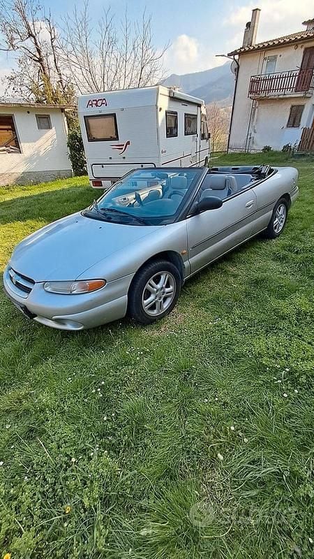 Usata Chrysler Stratus 132 CV (97 kW) 1996 Cabrio