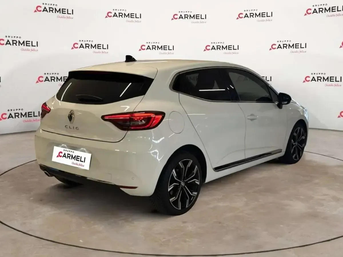 Usata Renault Clio V Techno 101 CV (74 kW) 2023 Bianco ghiaccio Berlina
