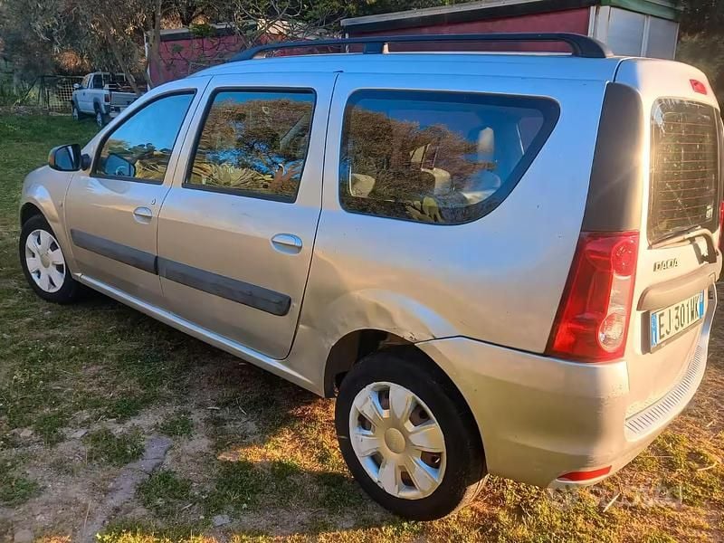 Usata Dacia Logan 87 CV (63 kW) 2011 Grigio Station wagon