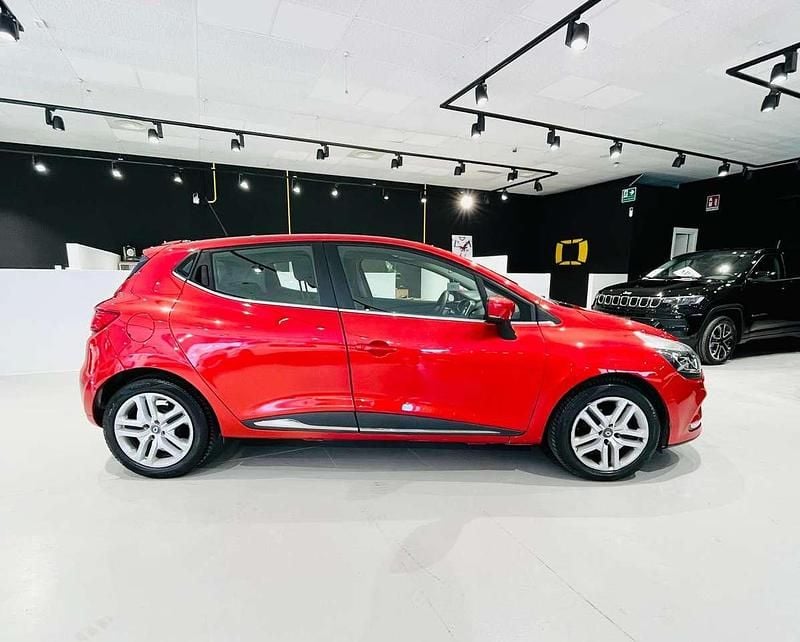 Usata Renault Clio IV Zen 73 CV (53 kW) 2017 Rosso Berlina