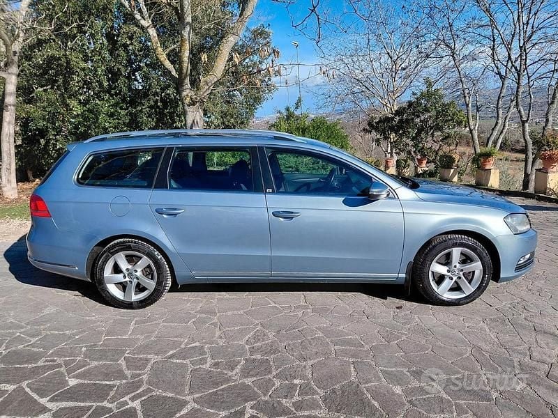 Usata VW Passat 150 CV (110 kW) 2013 Grigio Station wagon