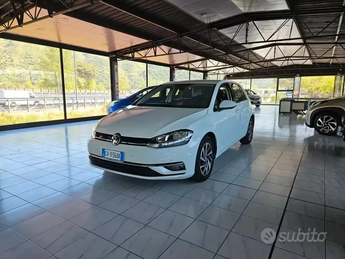Usata VW Golf VII Edition 110 CV (80 kW) 2017 Bianco Berlina