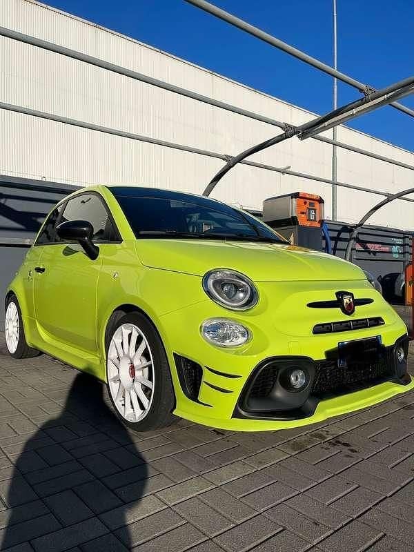 Usata Fiat 500 Abarth 224 CV (164 kW) 2019 Verde Utilitaria