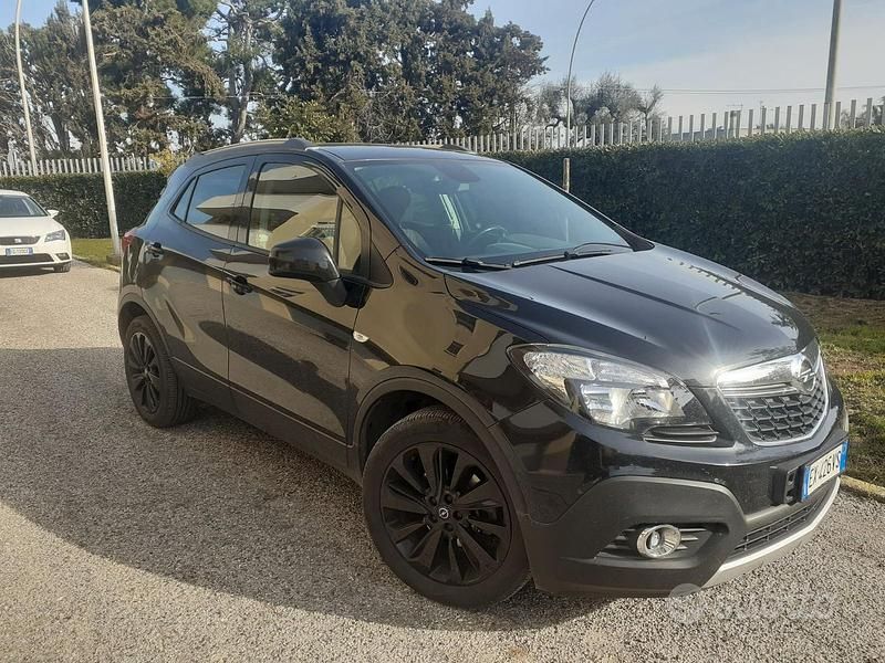 Usata Opel Mokka 131 CV (96 kW) 2015 Nero SUV