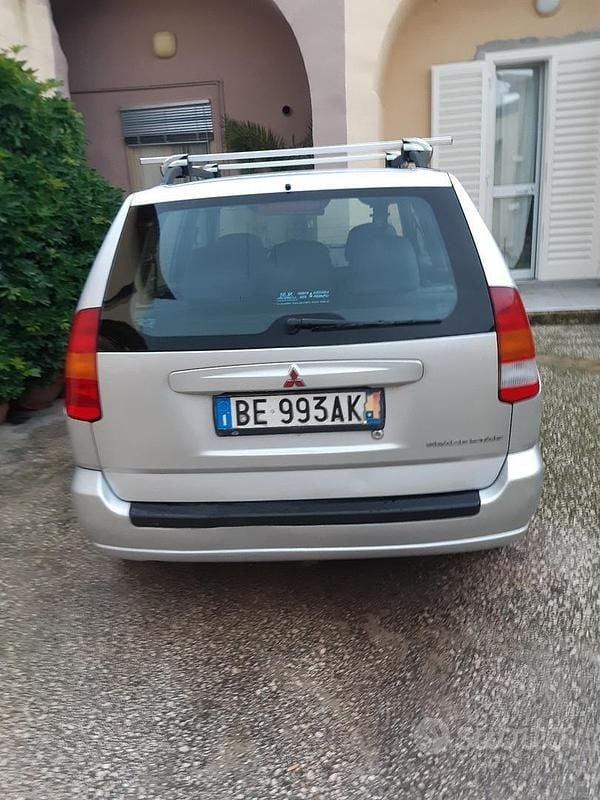 Usata Mitsubishi Colt 2000 Berlina