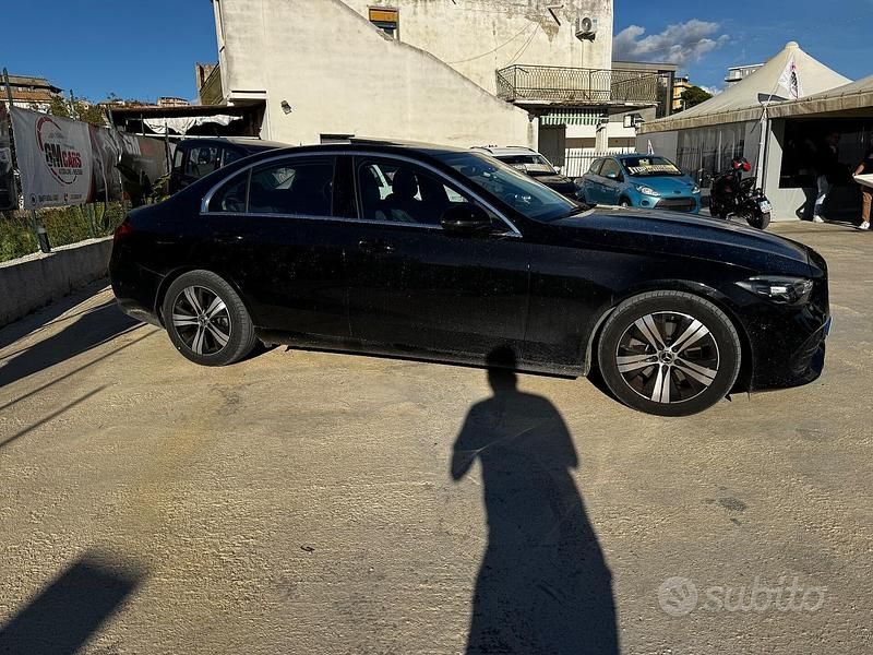 Usata Mercedes C200 Business 163 CV (119 kW) 2023 Nero Berlina