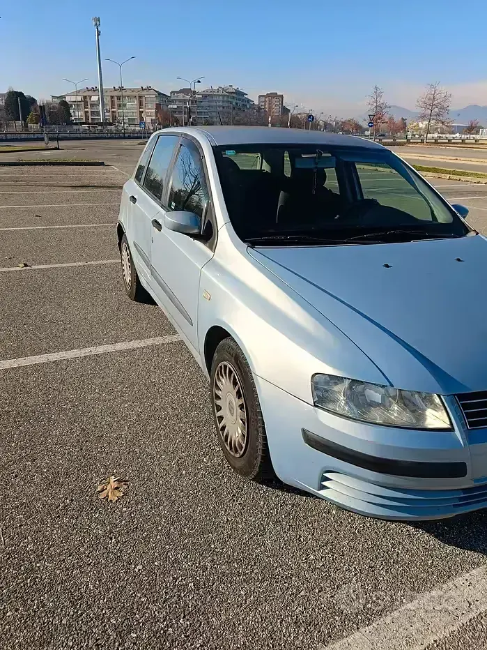 Usata Fiat Stilo 103 CV (75 kW) 2002 Berlina