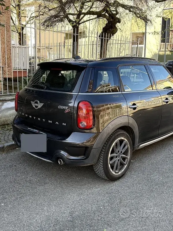 Usata Mini Countryman 143 CV (105 kW) 2015 Nero SUV