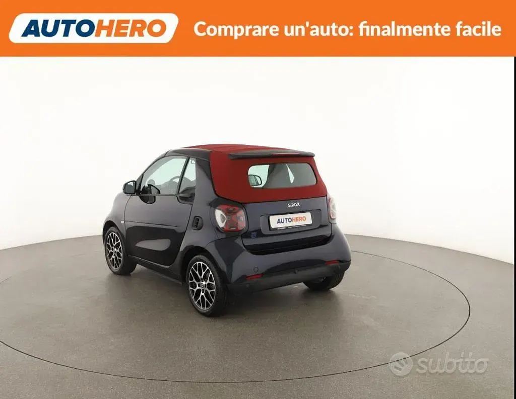 Usata Smart ForTwo Electric Drive Prime 41 kW (56 CV) 2023 Bluazzurro Cabrio