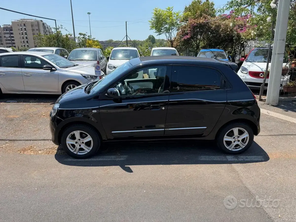 Usata Renault Twingo Intens 90 CV (66 kW) 2019 Nero Utilitaria